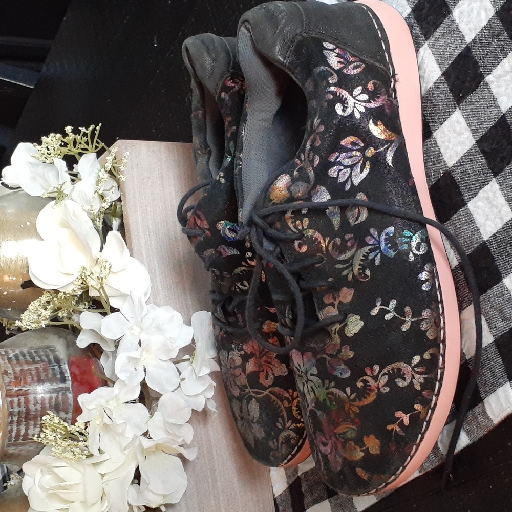 ALEGRIA SHOES SLIP RESISTANT